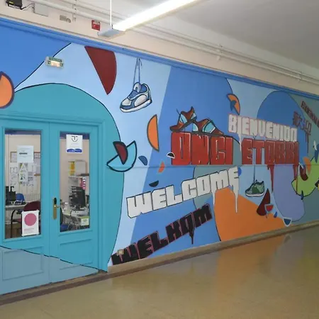 Manarikua Hostelling International Hostel Derio