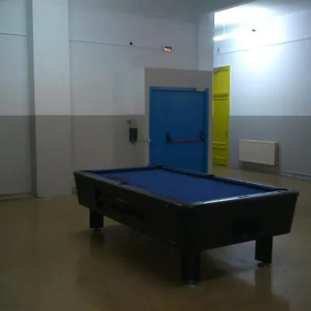 Manarikua Hostelling International Hostel Derio