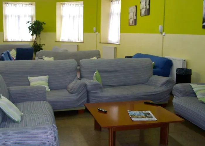 Manarikua Hostelling International Hostel *